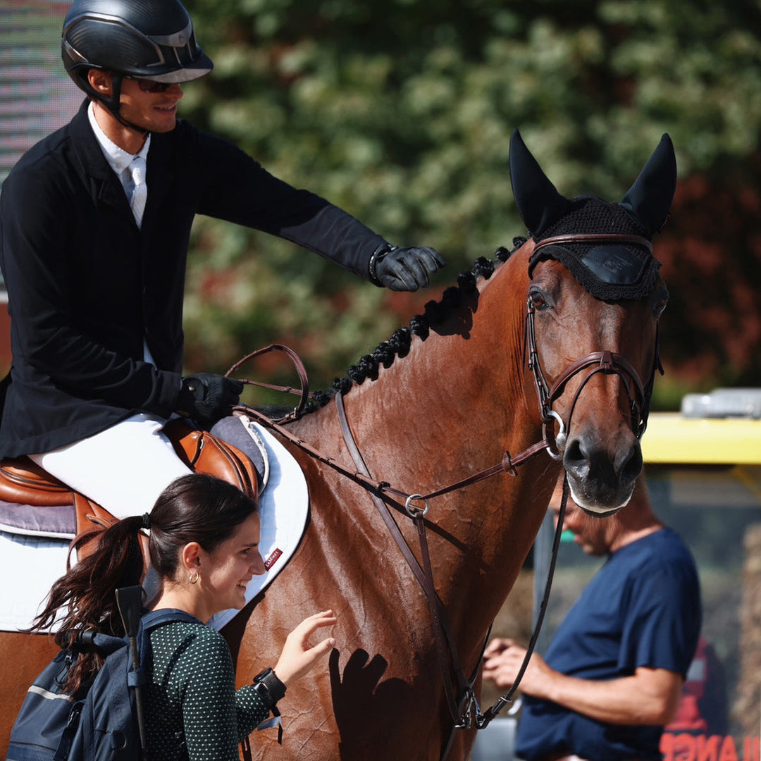 BHOOF Eyewear 3 Slim Sport - STRĒID. Bhoof Bridle 1 Flash with removable strap, french hooks, elastic bit loops, even pressure neckpiece.