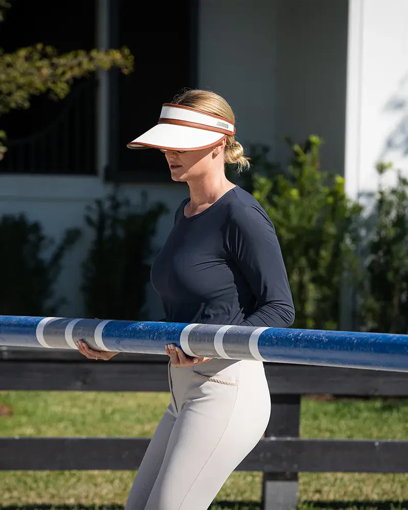 Dada Sport Sultane Riding Visor - STRĒID. Full black sun visor for horse riding – UPF 50+, sweat-absorbing cushion.