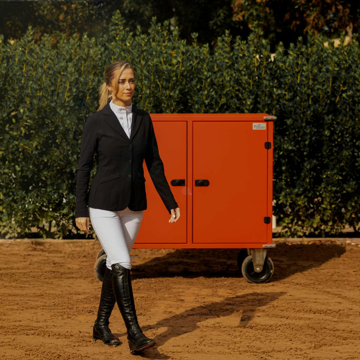 Jane Tec Midi Competition Jacket by LAGUSO - Strēid. Breathable equestrian jacket with LPF 50 and bi-elastic fabric