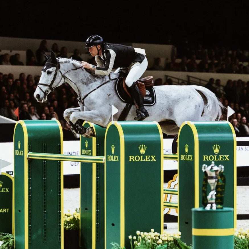 BHOOF Eyewear 3 Slim Sport - STRĒID. Bhoof Breastplate 2 High Position with 3-point elastic shoulders, padded pressure points, saddle D-ring attachment.