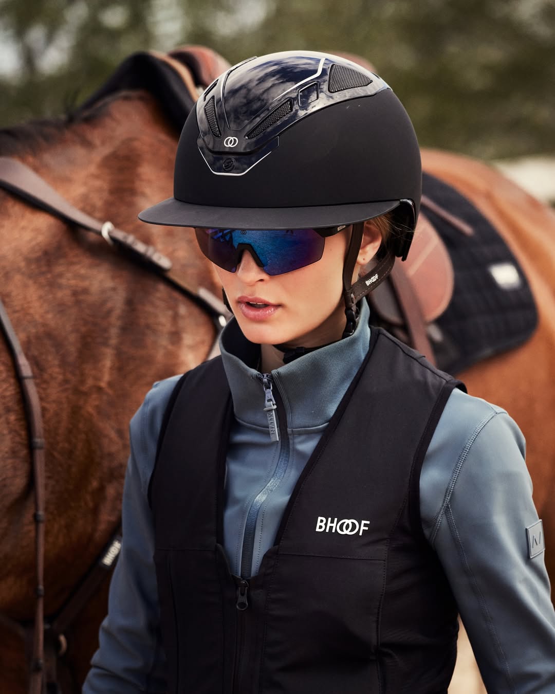 BHOOF_Eyewear_3_Slim_Sport_-_STR_ID._Lightweight_650g_vegetable-tanned_leather_high-position_breastplate_with_detachable