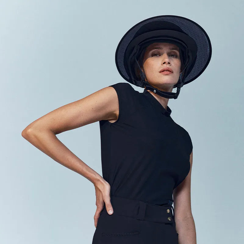 Dada Sport Aria Riding Helmet Visor Black - STRĒID. Transparent black helmet visor with UPF 50+ sun protection, adjustable gold buckle, and silicone grip for secure fit.