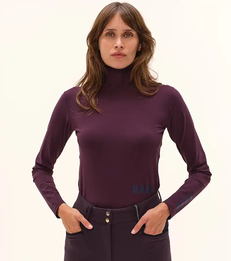 Dada Sport Consul High Neck Technical T-Shirt - STRĒID. Fitted insulating t-shirt with brushed interior, UV protection, quick-dry, DADA logos, Italian fabric made in Portugal.