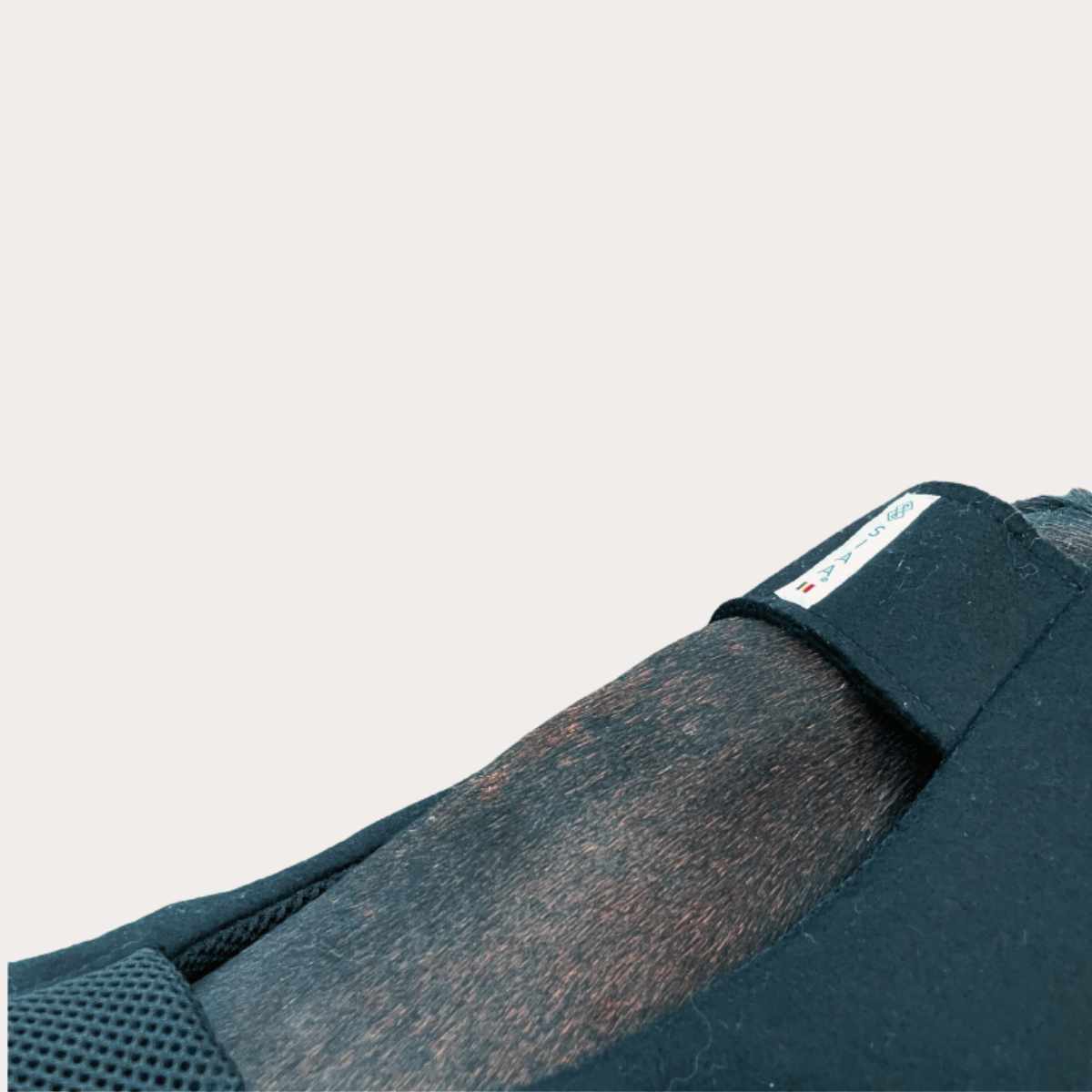 Flex Comfort Pro Half Pad Withers-Free by SIAA - Strēid. Durable equestrian half pad with withers cut-out for horse comfort.

