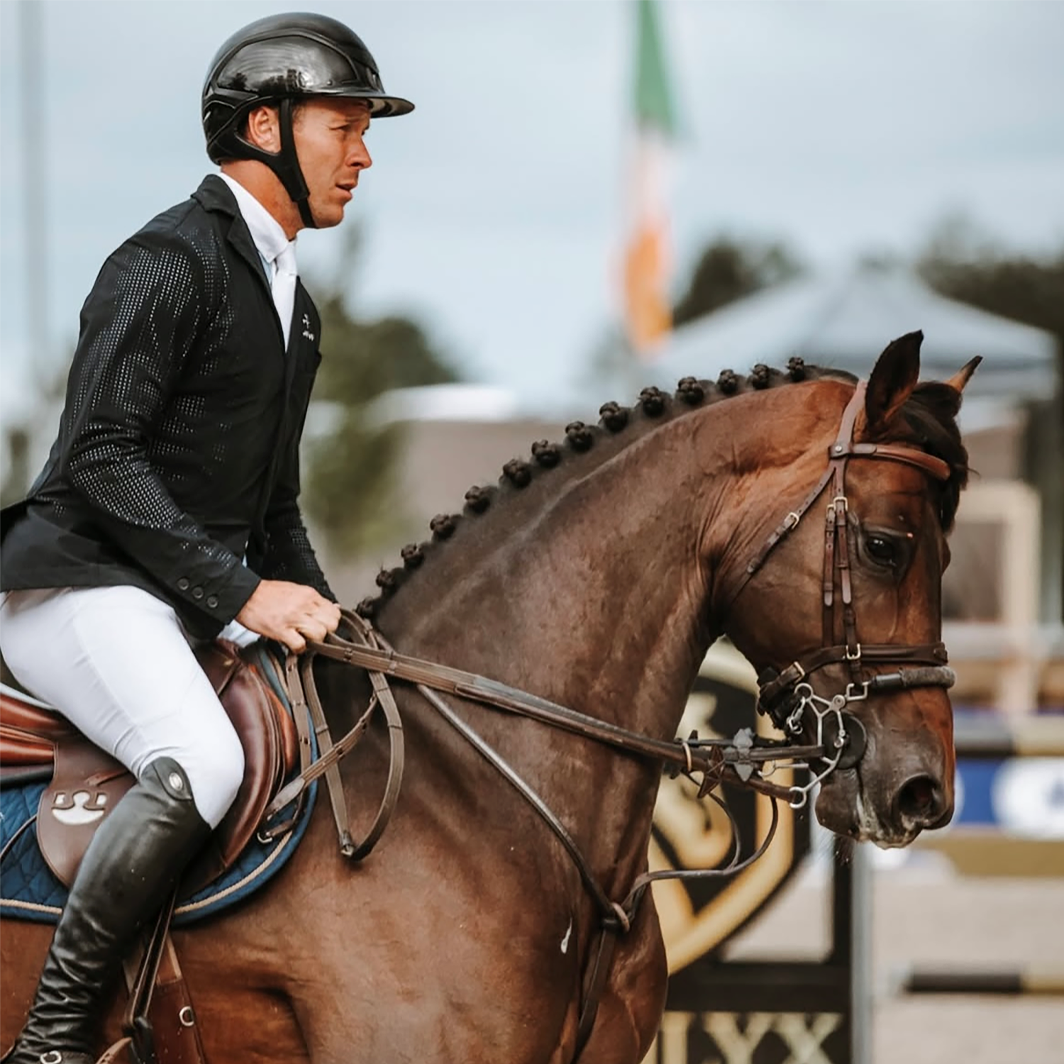 Jack Tec Mesh Competition Jacket by LAGUSO - Strēid. Breathable equestrian jacket with LPF 50 and bi-elastic fabric

